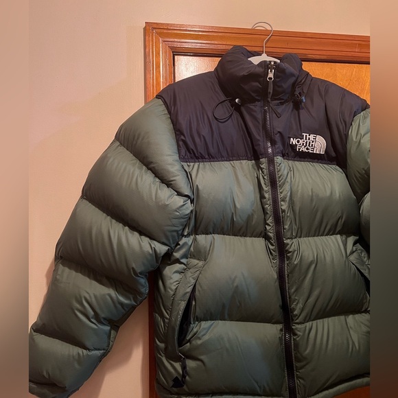 (The North Face 1996 Retro Nuptse down puffer jacket in olive green) - Picture 7 of 7